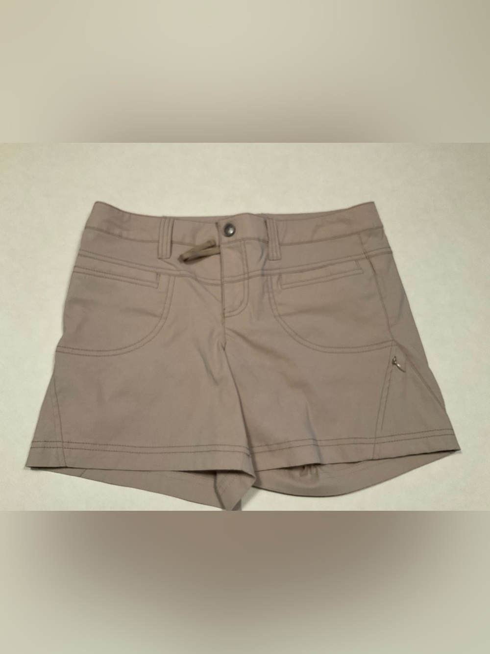 Athleta Dipper athletic hiking shorts
